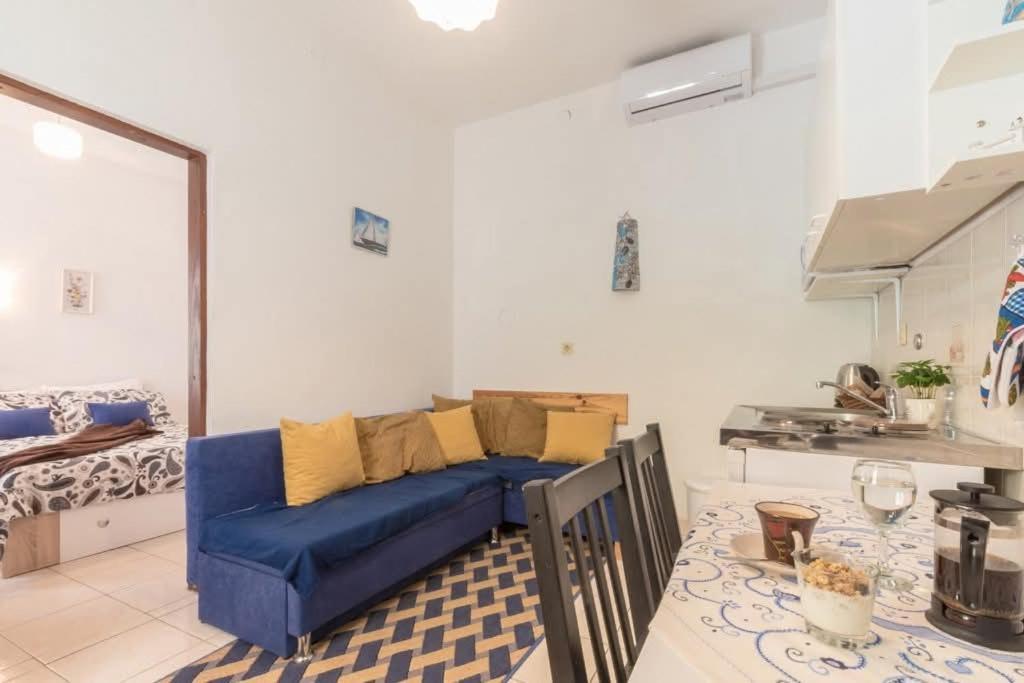 Loredana Apartments ツリクヴェニツァ 部屋 写真