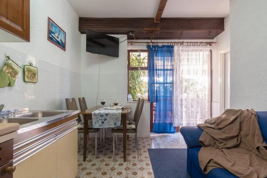 Loredana Apartments ツリクヴェニツァ 部屋 写真